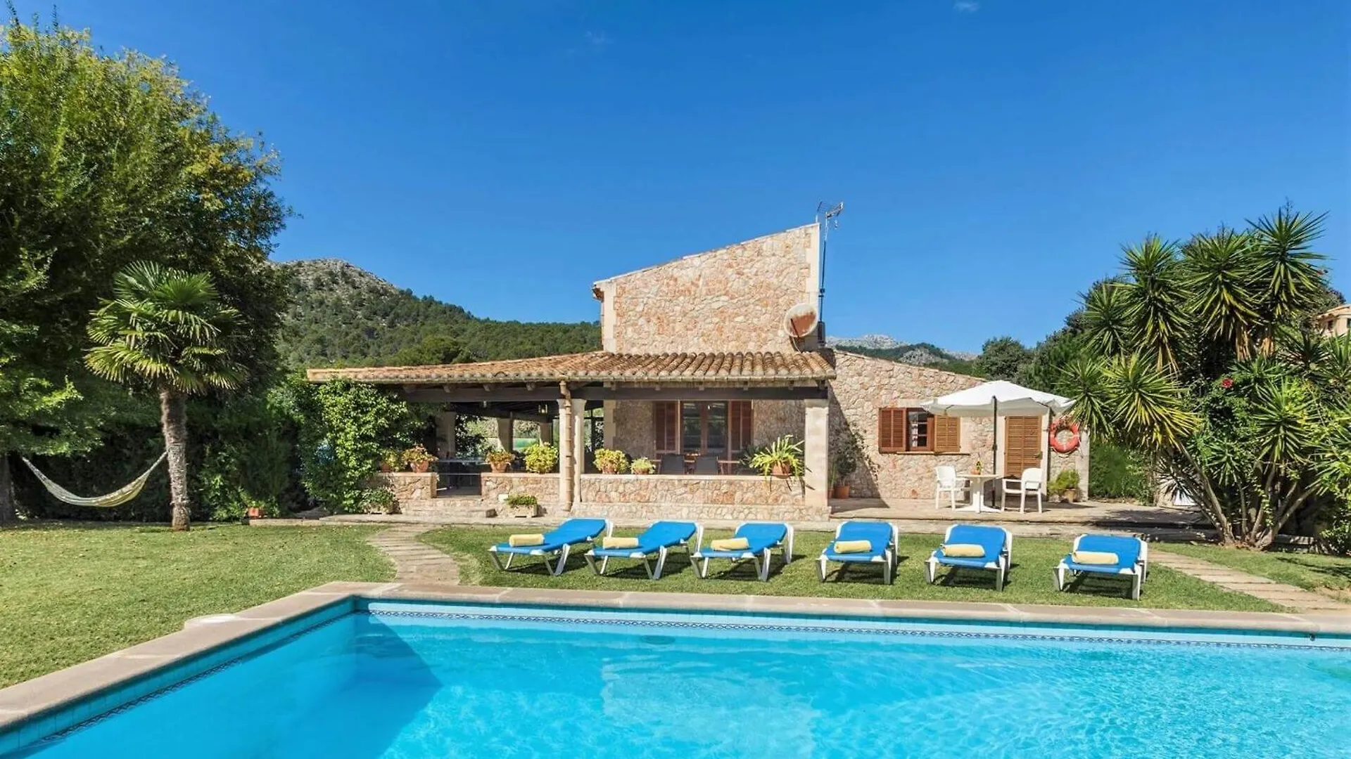 Delightful Mallorca Villa Colonya 3 Bedrooms Amazing Mountain Countryside Views Puerto De Pollensa